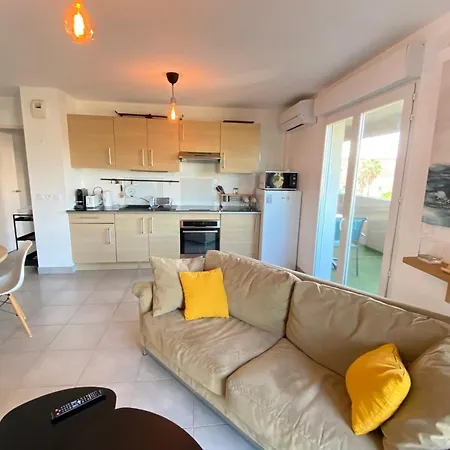 06ch Beautiful T3 With Terrace - 300m Exflora Park Apartman *
