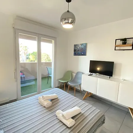 Apartman 06ch Beautiful T3 With Terrace - 300m Exflora Park