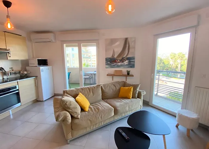 Appartement 06ch Beautiful T3 With Terrace - 300m Exflora Park *